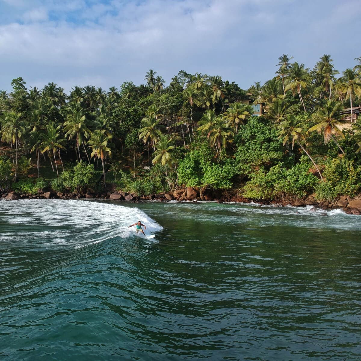 MV Addiction | AWAVE Travel photo 2