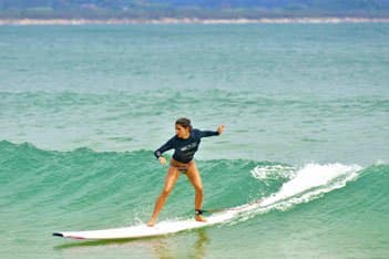 Blackdog Surfing School