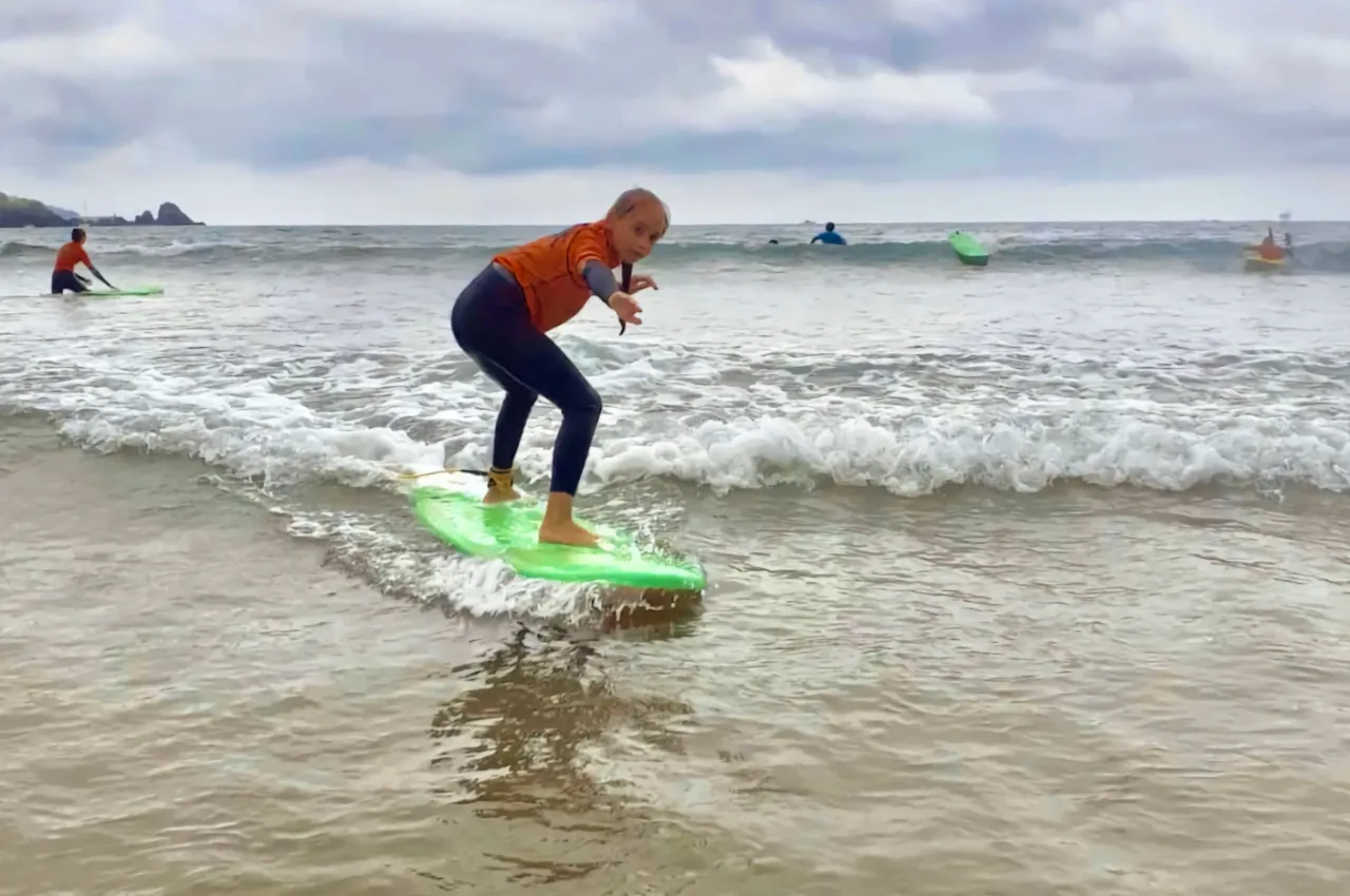 Surf Classes | Gudari Caribe photo 3