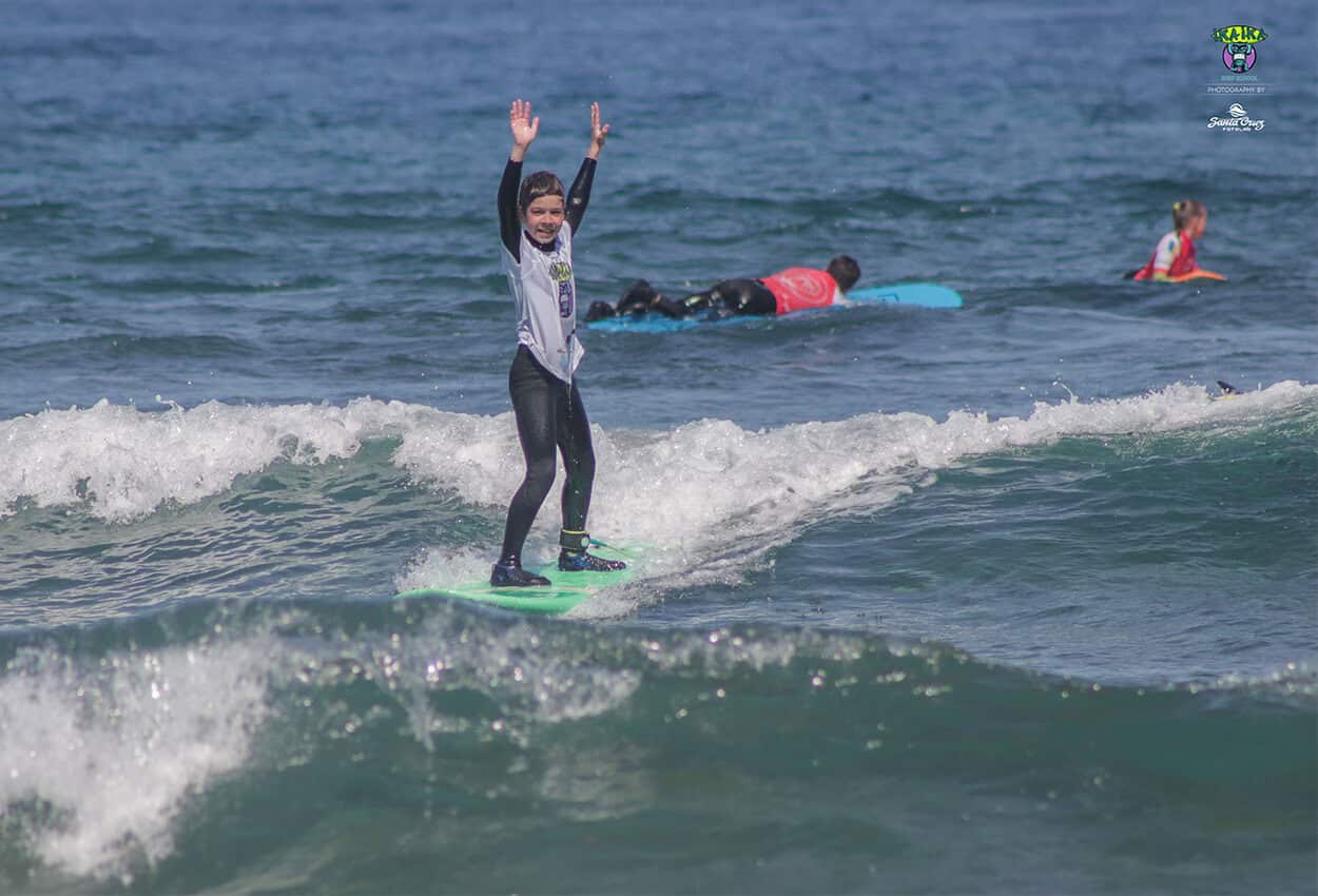 IKA IKA SURF SCHOOL photo 4