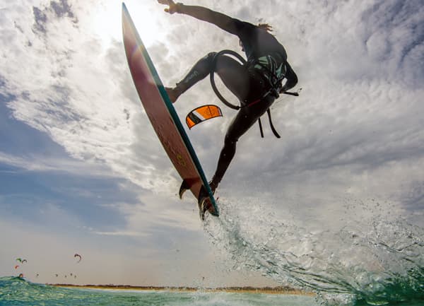 100 Feet Kite School photo 4