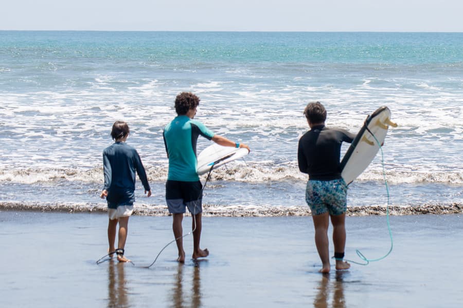 Jaco Surfing School