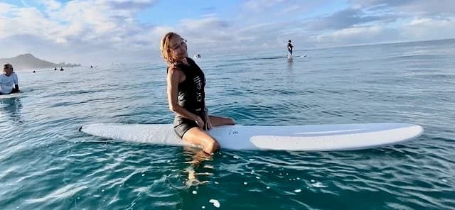 Hawaii Surf Guru Surf School photo 4