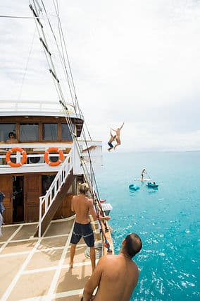 Maki Boat photo 2