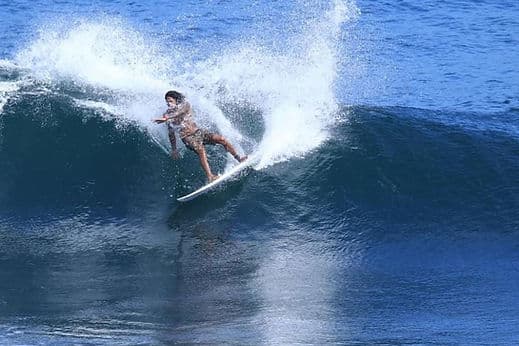 Pura Adventure Surf School